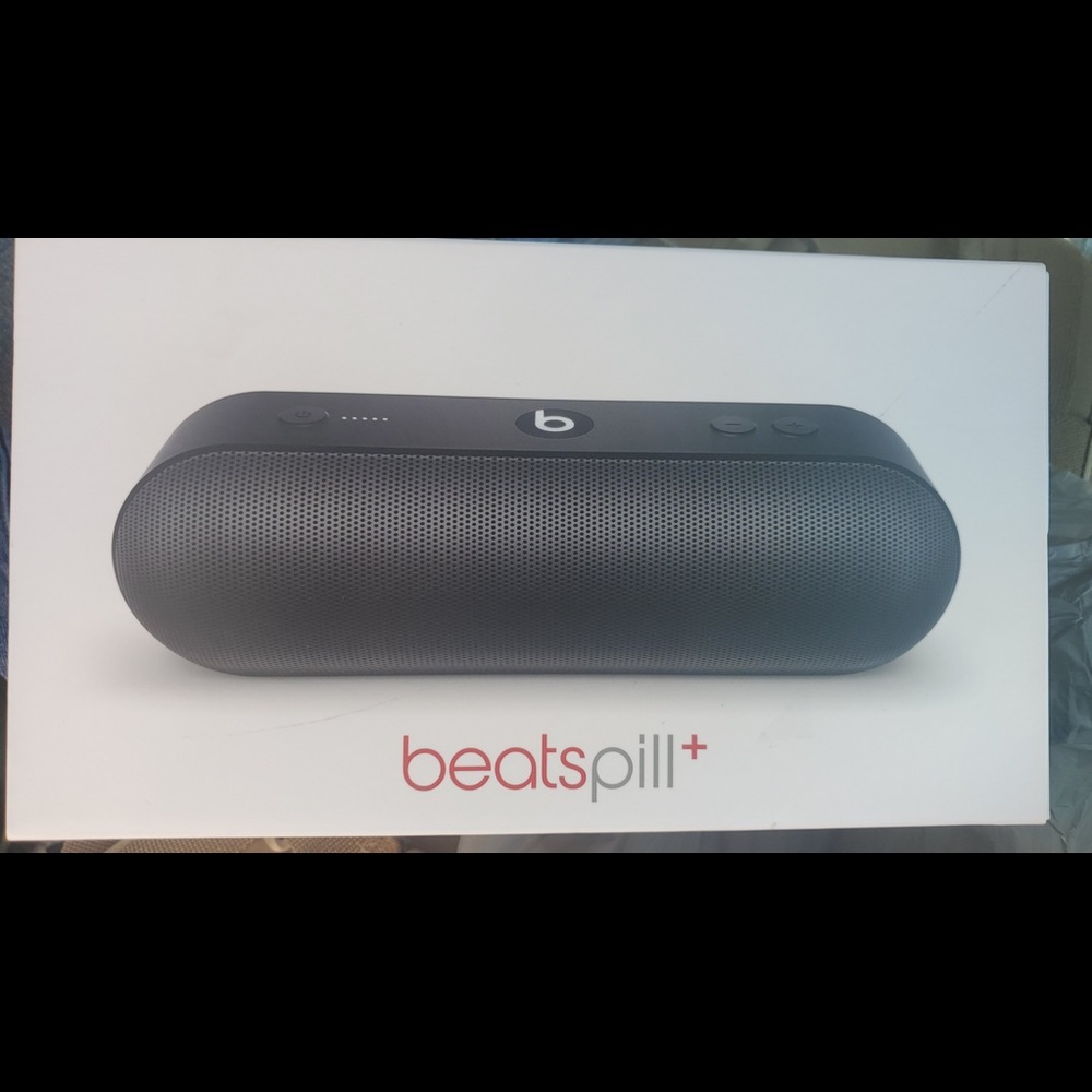 Beats pill plus